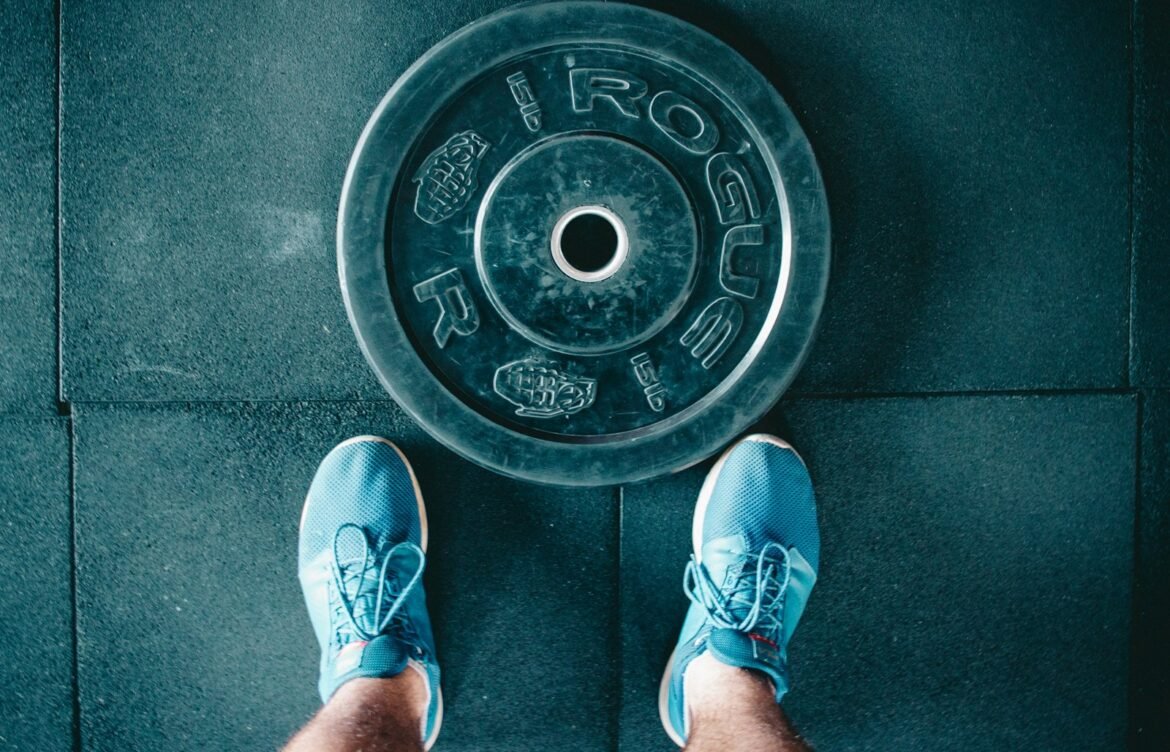 Beginner’s Guide to Strength Training: How to Start Strong