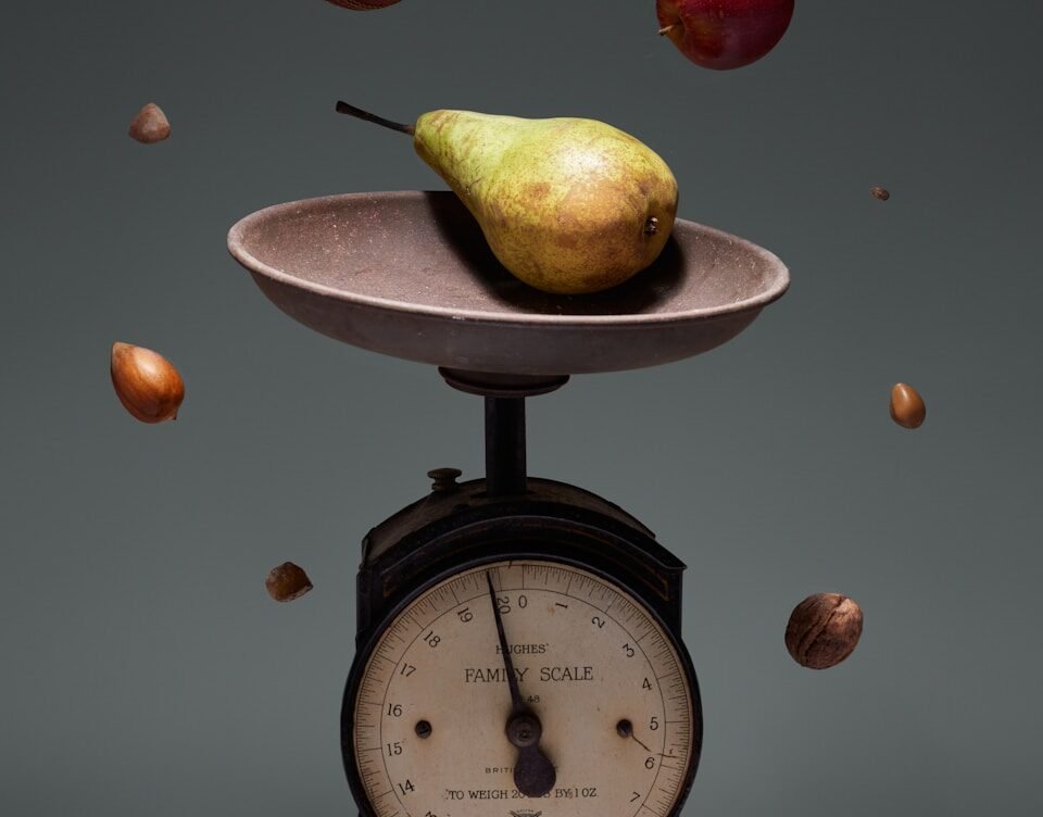 How Multitasking During Meals Derails Your Health Goals
