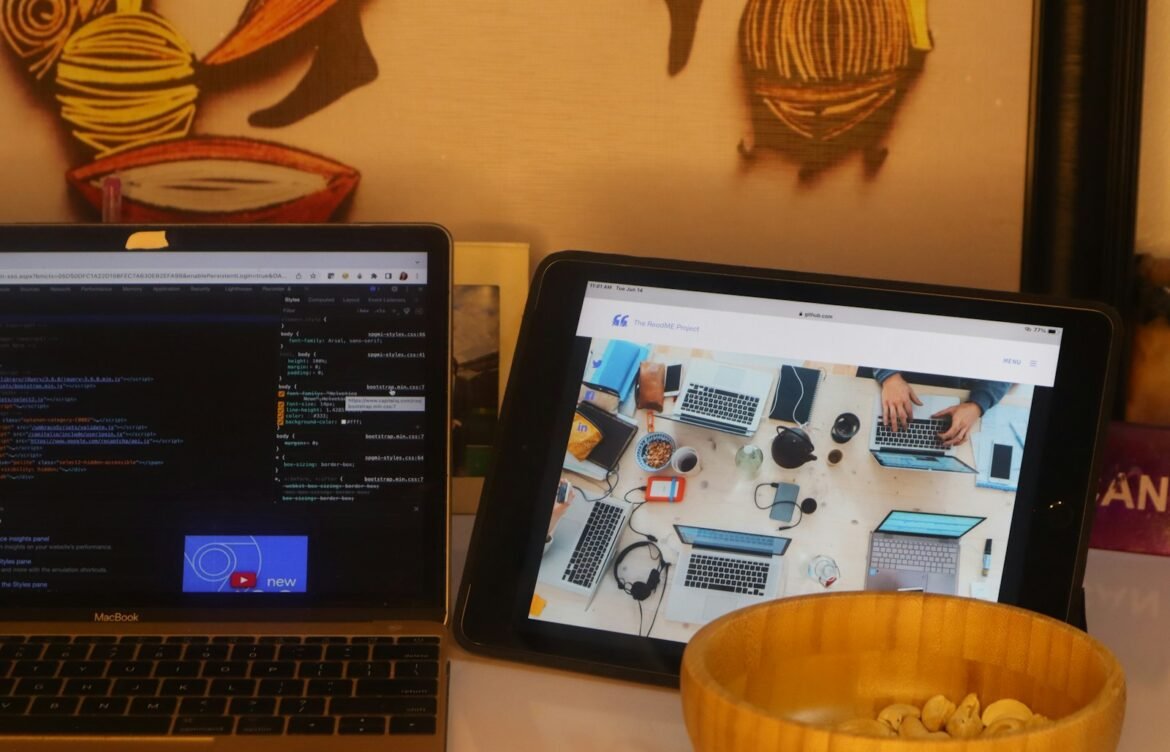 Mindless Eating: How Multitasking During Meals Leads to Weight Gain