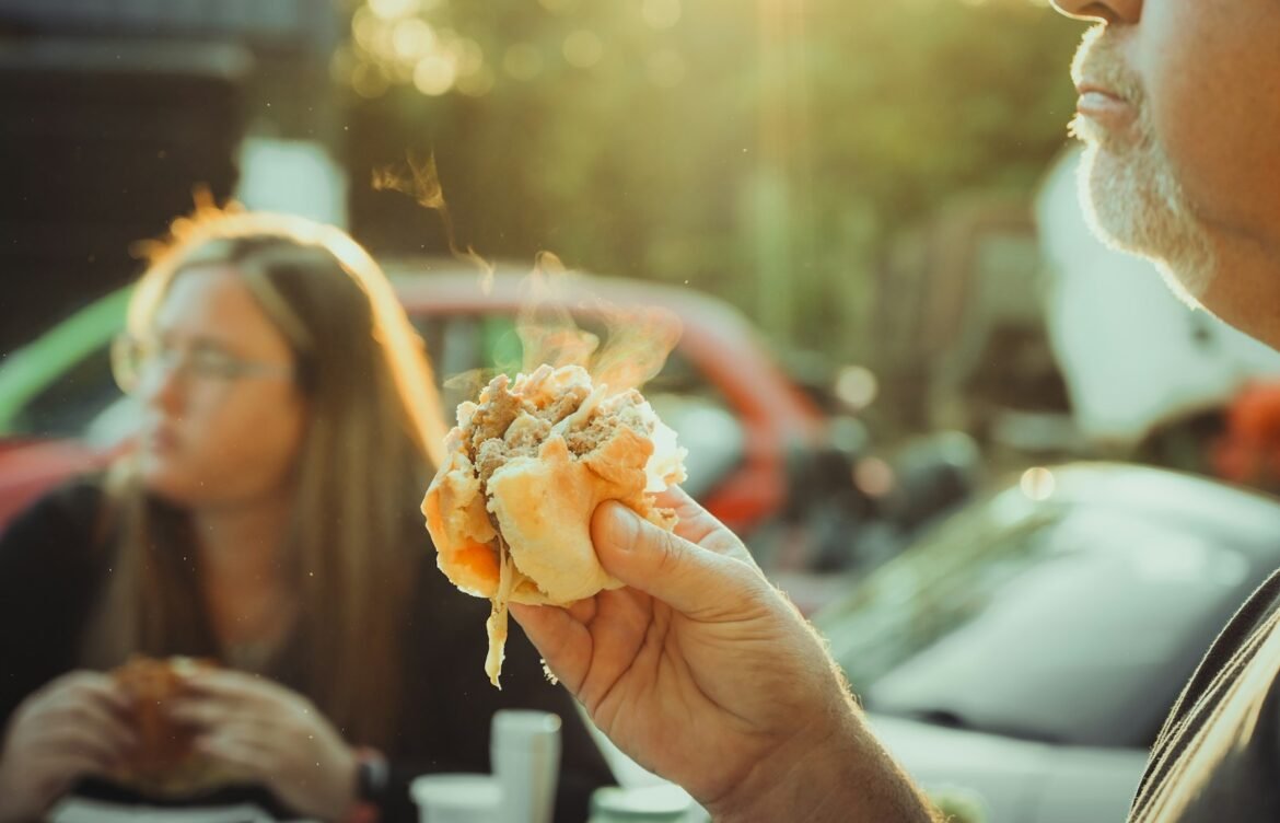 Mindful Eating: How Multitasking During Meals Can Cause Weight Gain